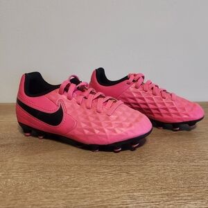 Nike Jr Tiempo Legend 8 Club MG Pink Soccer Cleats Boots Youth 10.5C